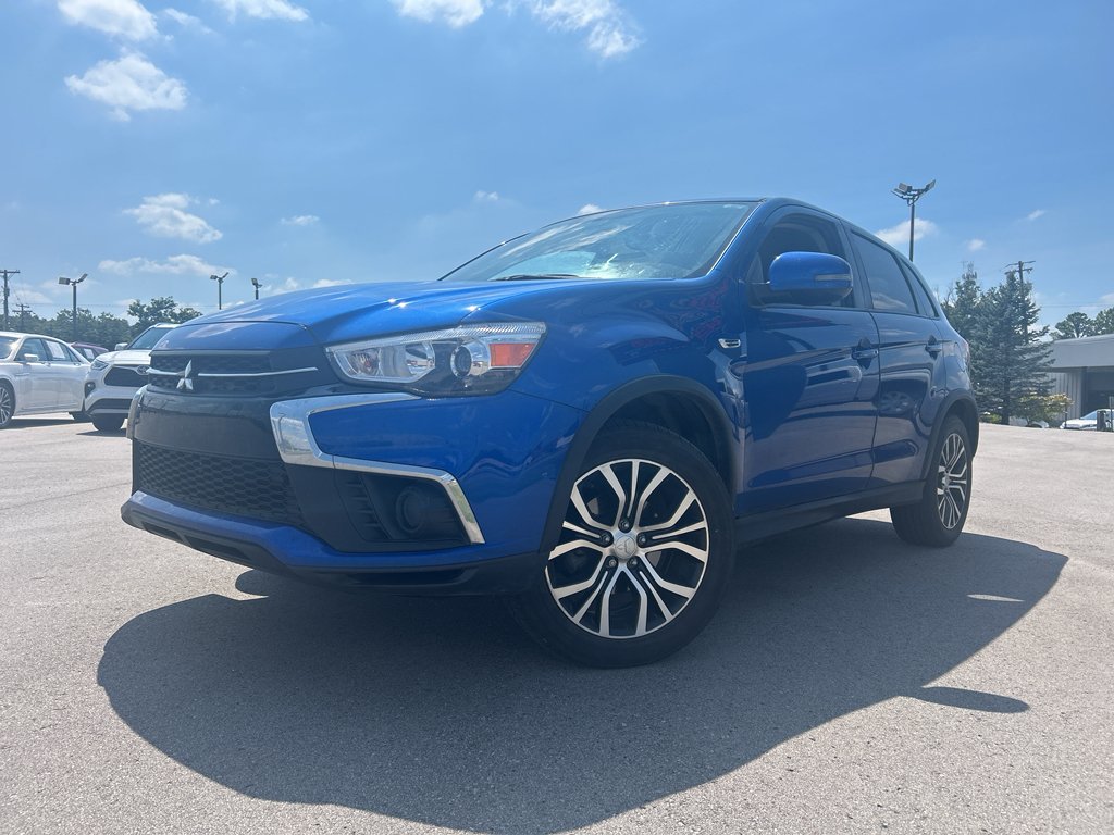 mitsubishi outlander sport 2018 JA4AP3AUXJZ002011 image mitsubishi outlander sport 2018 JA4AP3AUXJZ002011 image